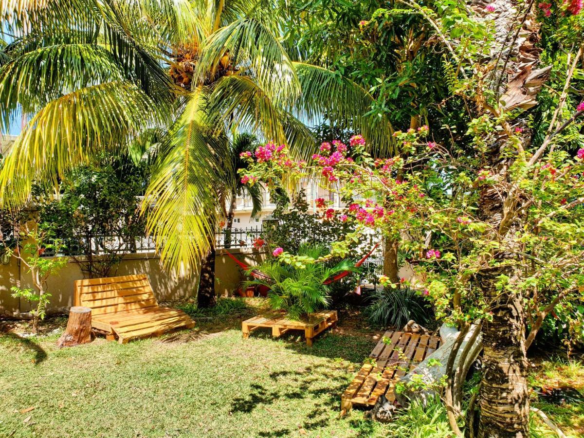 Hotel Surf House La Gaulette Esterno foto