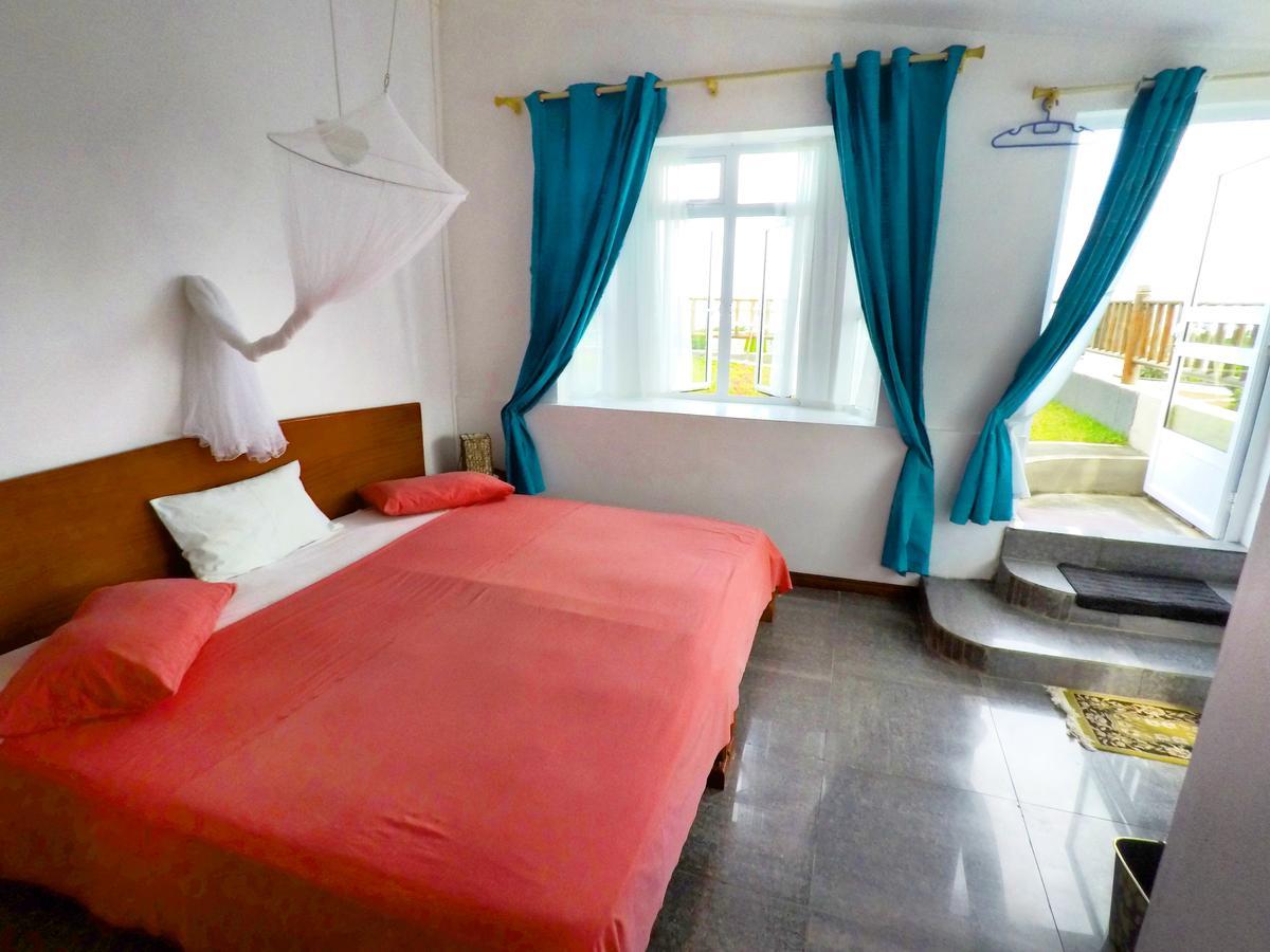 Hotel Surf House La Gaulette Esterno foto